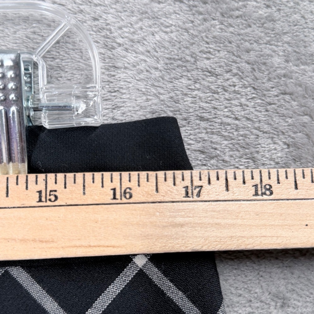 The Limited Pencil Skirt Womens 12 Black White Plaid Grid Career Back Zip Lined - Picture 10 of 11